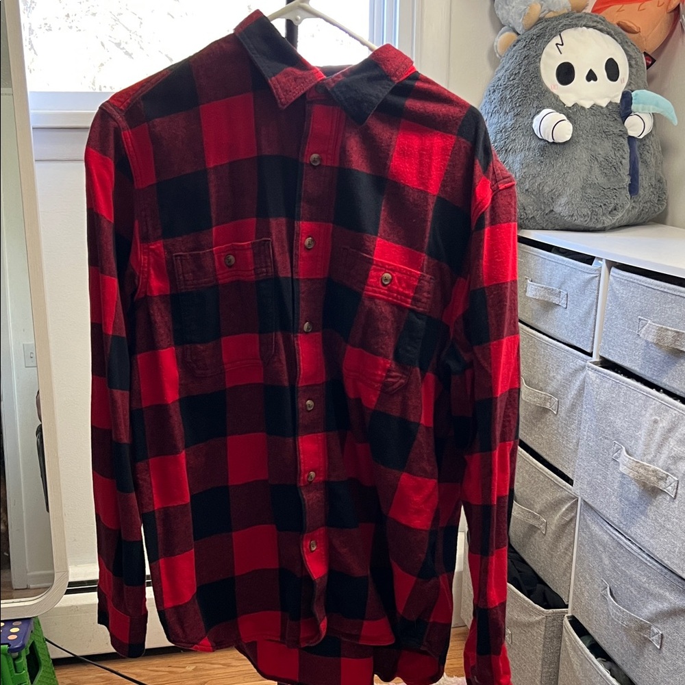 NWOT Men's Red & Black Plaid Flannel Shirt